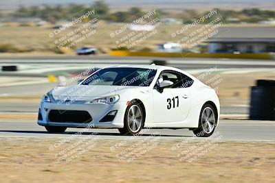 media/Dec-13-2025-Extreme Speed (Sat) [[d129ecb0b9]]/Beginner/Session 2 (Turn 4)/